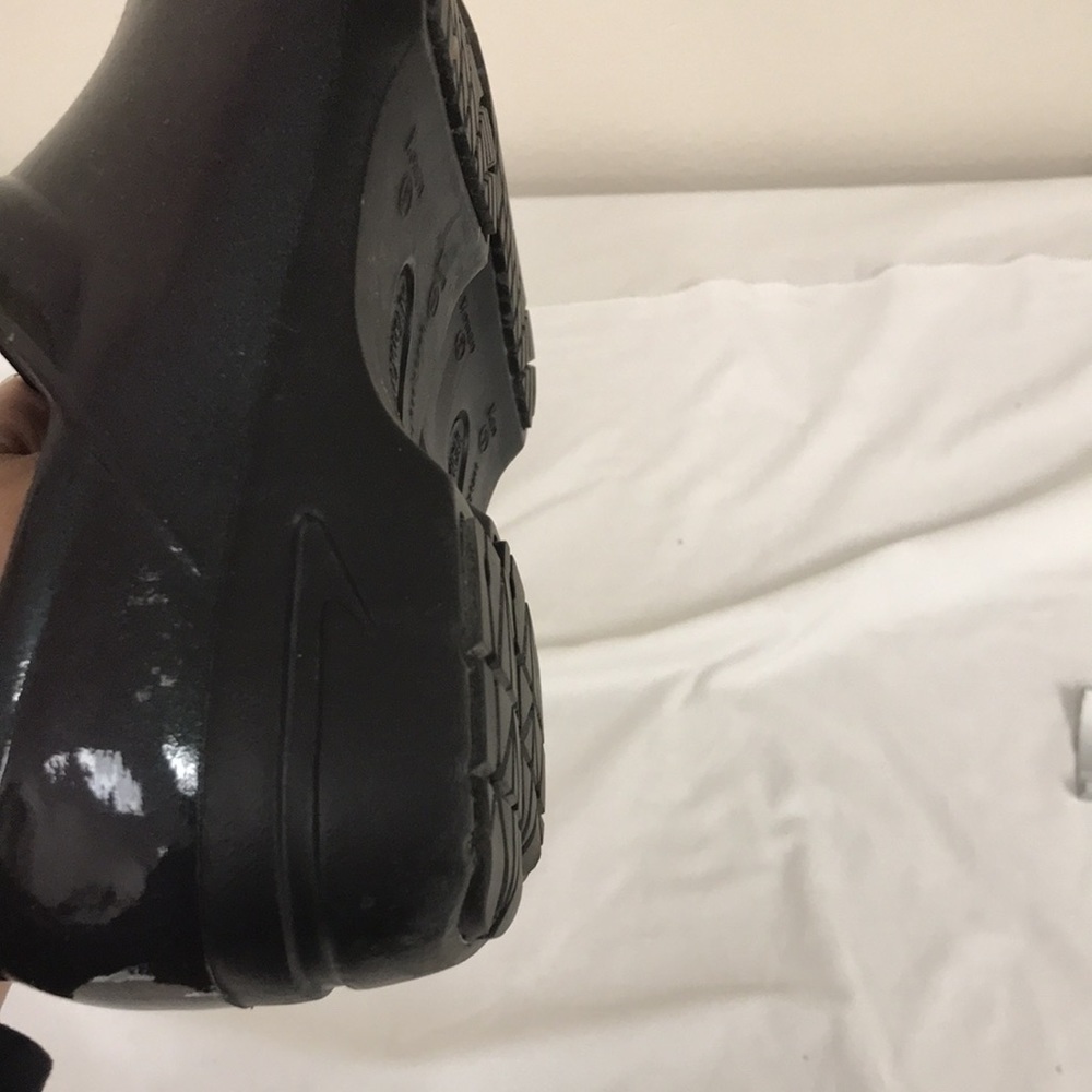 Clogs - Picture 4 of 5